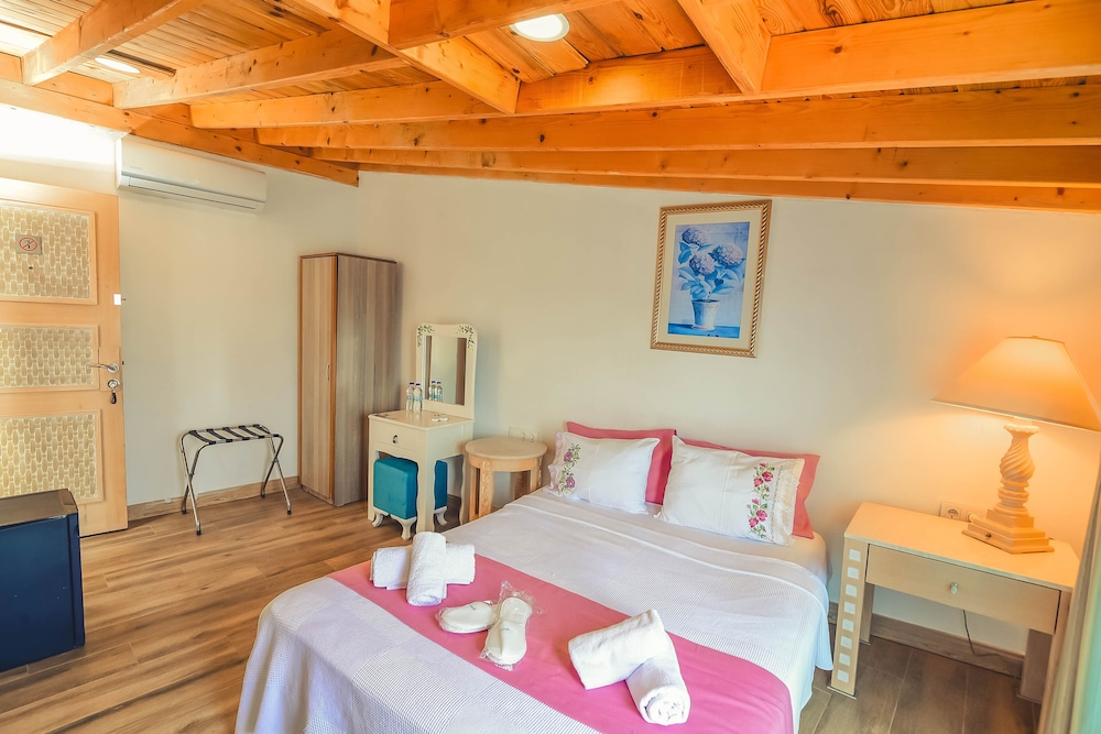 Alacati Asmalı Konak Hotel - Image 35