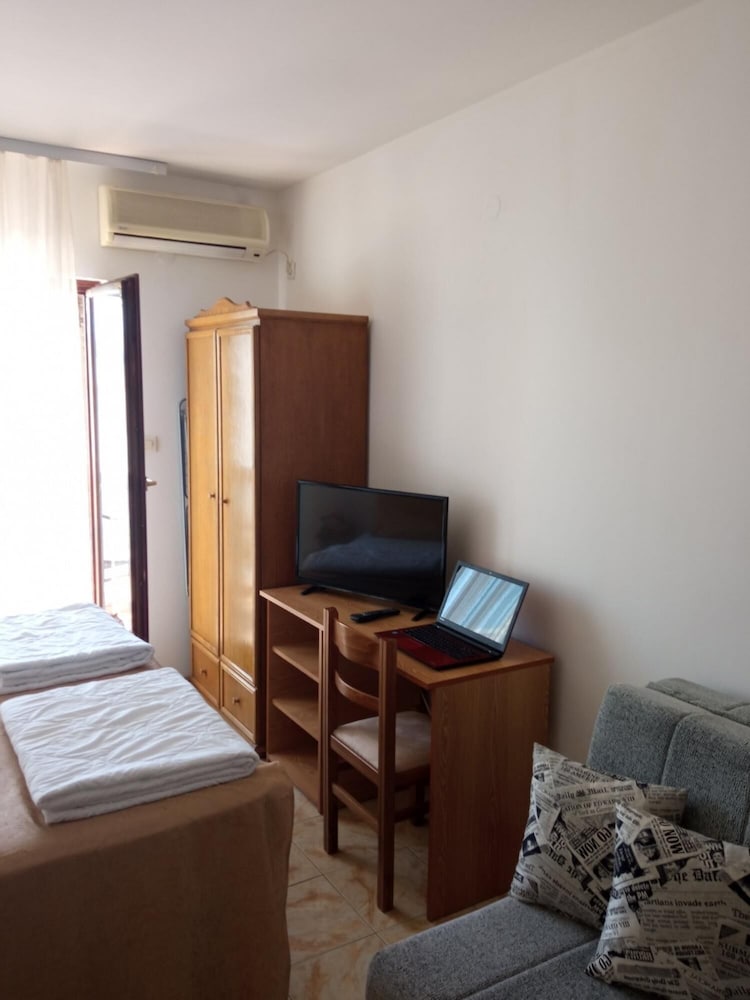 Photo 17