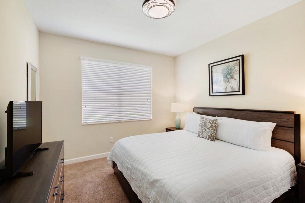 2995 Buccaneer Palm Road