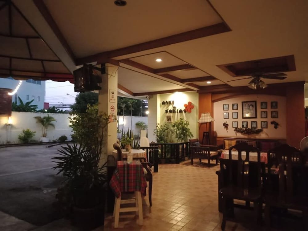 Casa Holiday Hotel
