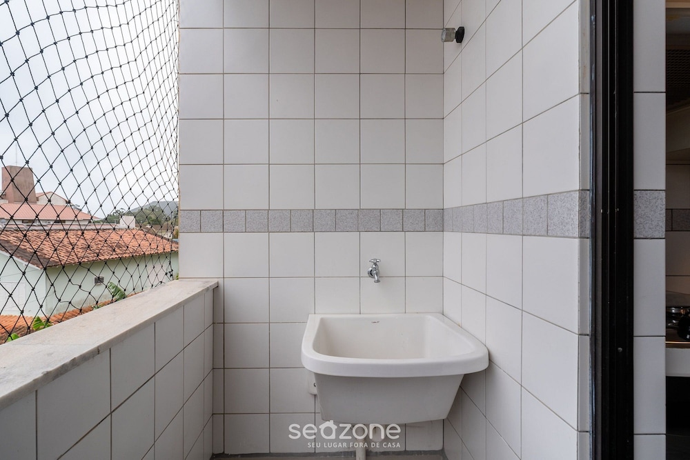 Apt w/ Pool & BBQ 150m from the sea - CND0204