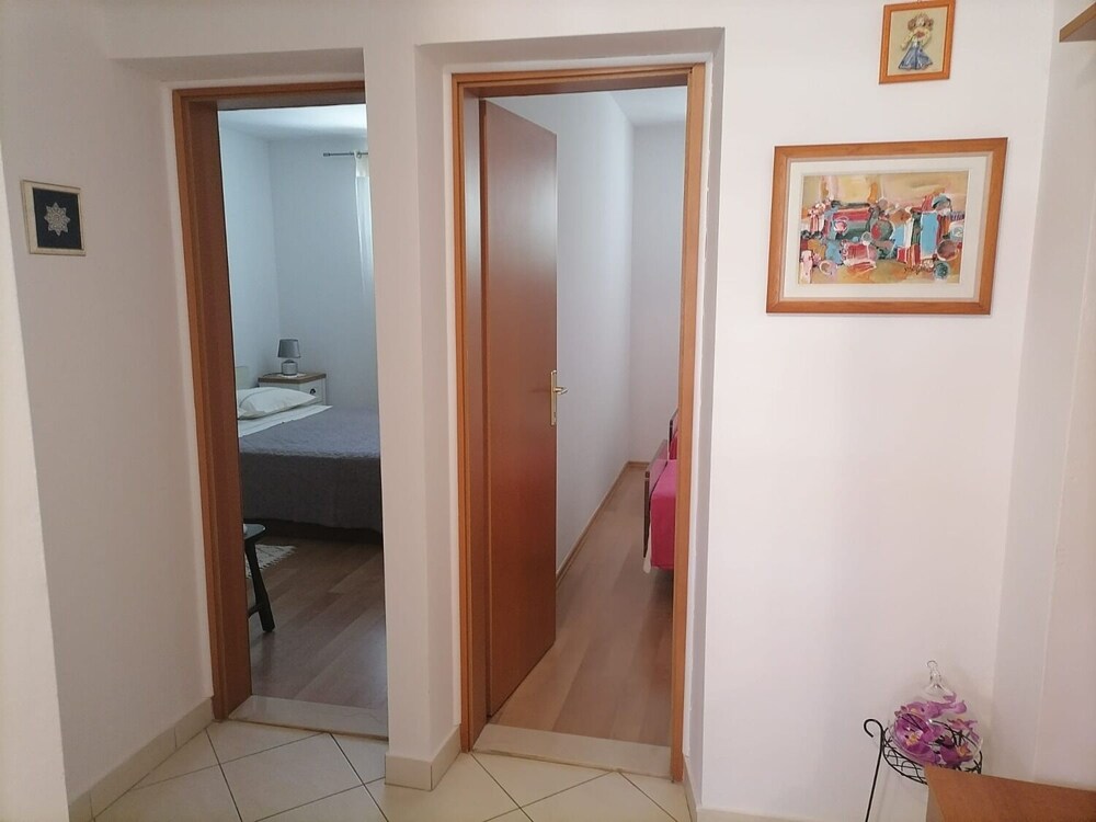 Photo 36
