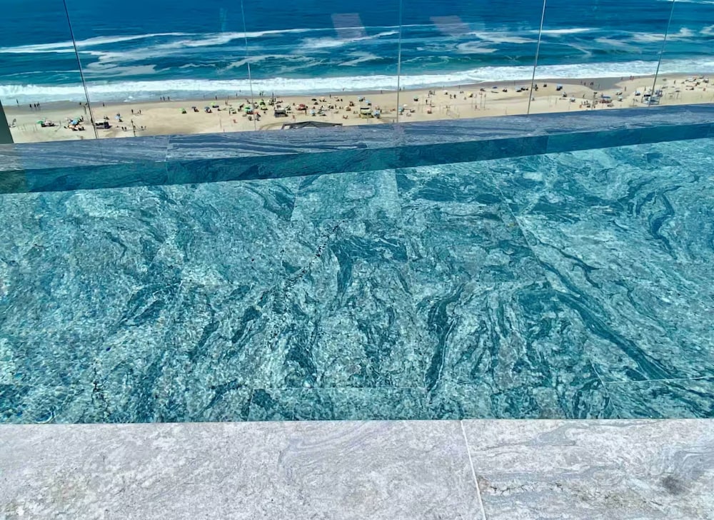 Apto Lux Atlantica em frente à Praia