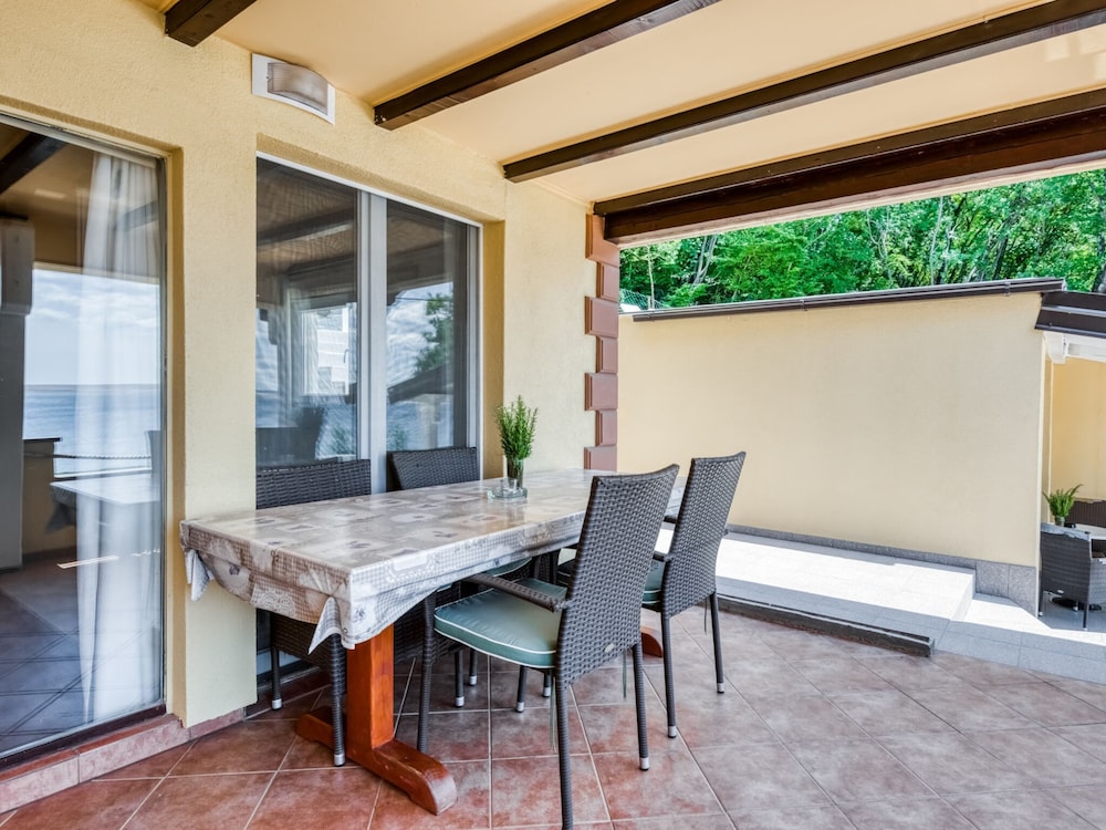 Exotic Holiday Home in Tribanj-Krušćica near Sea view 4