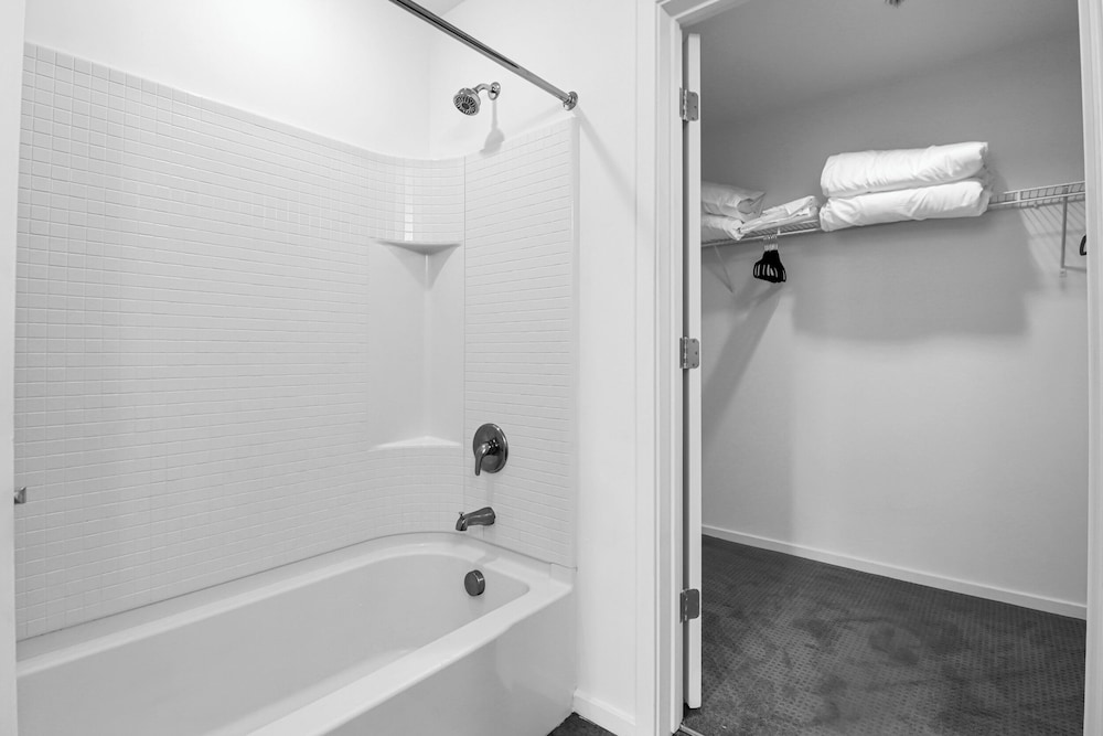 Phoenix Urban Luxury Escape