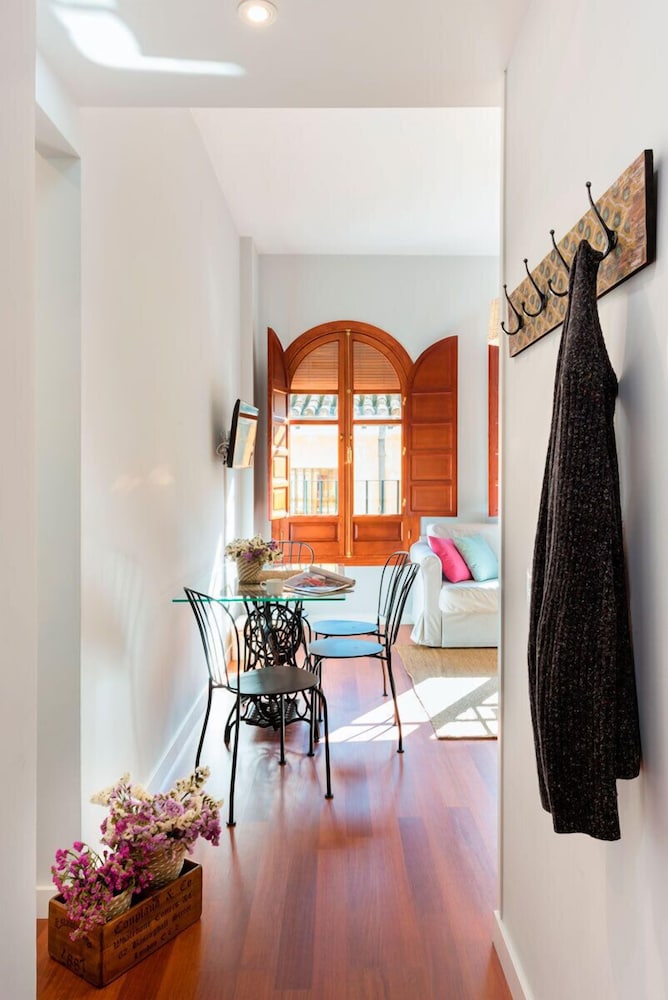 Genteel Home Plaza Nueva