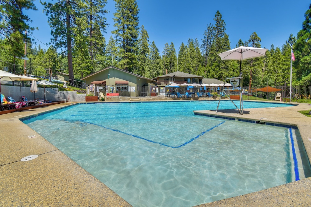 Sleek Blue Lake Springs Retreat w/ Deck & Yard!