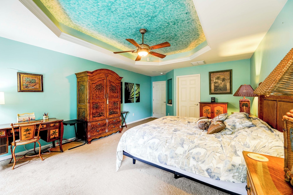 3 Mi to Bethany Beach: Family Home w/ Movie Room!