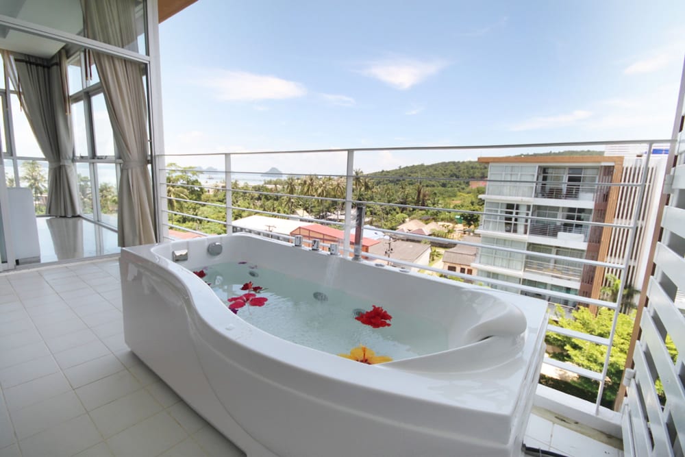 At Sea Condo