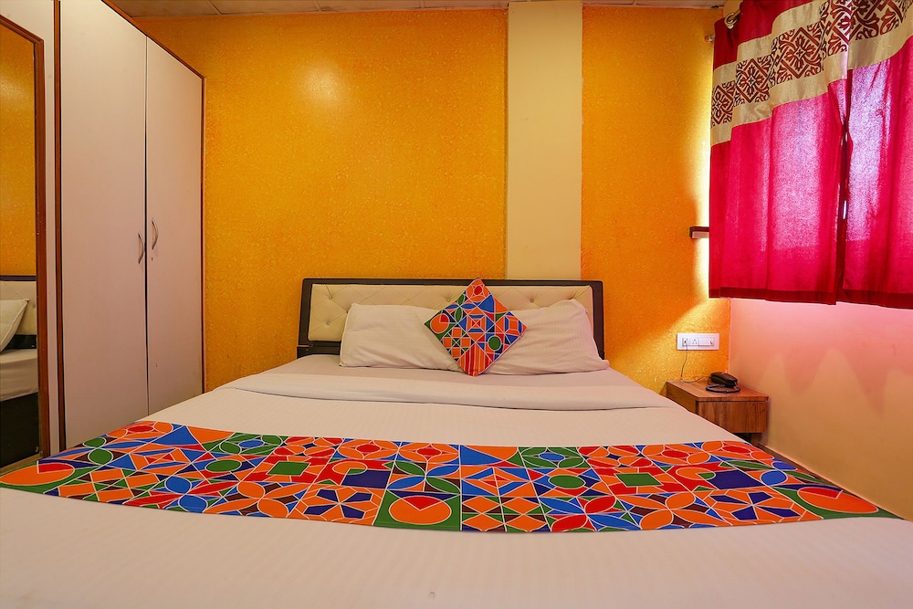 FabHotel Dream Inn I
