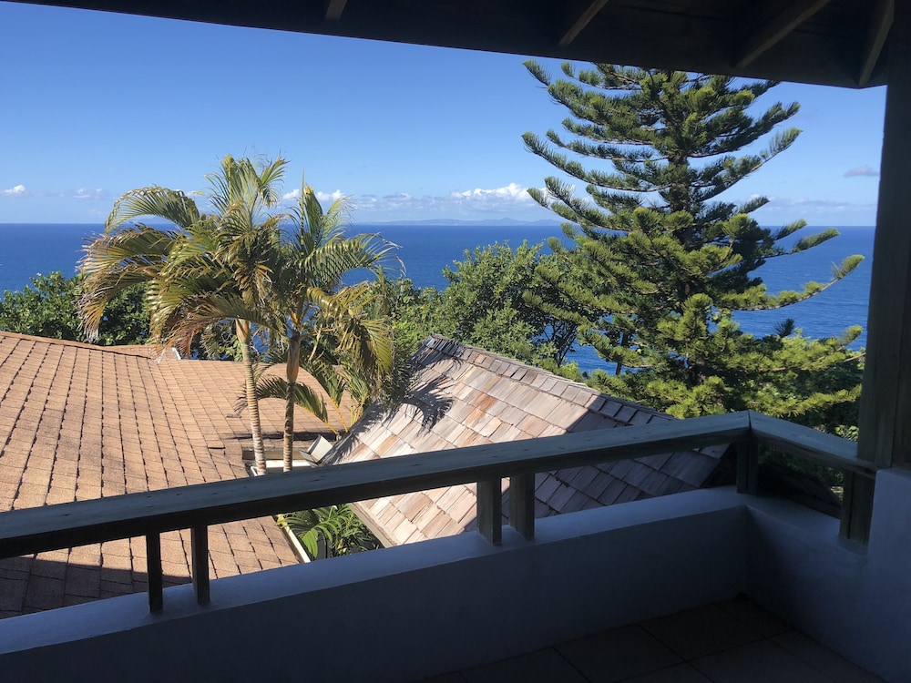 Chateau Devaux Cliff Top Villa view 5