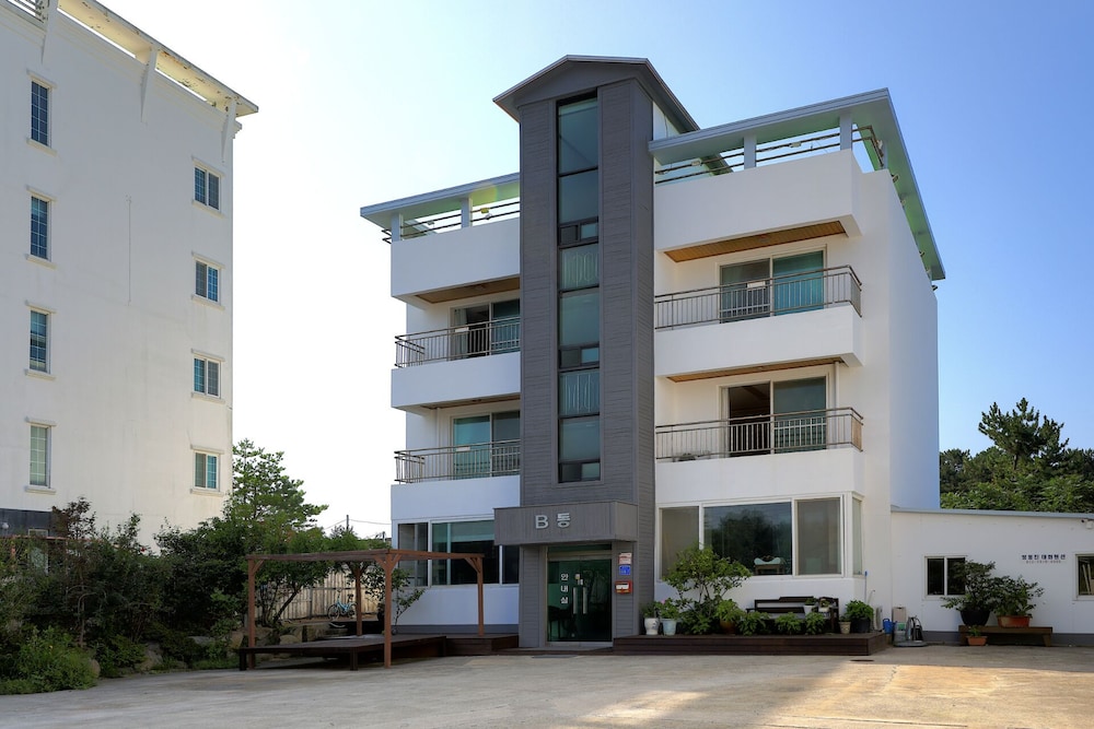 Taehwa Pension