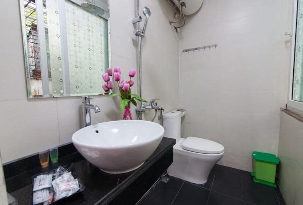 Dollar Homestay & Travel