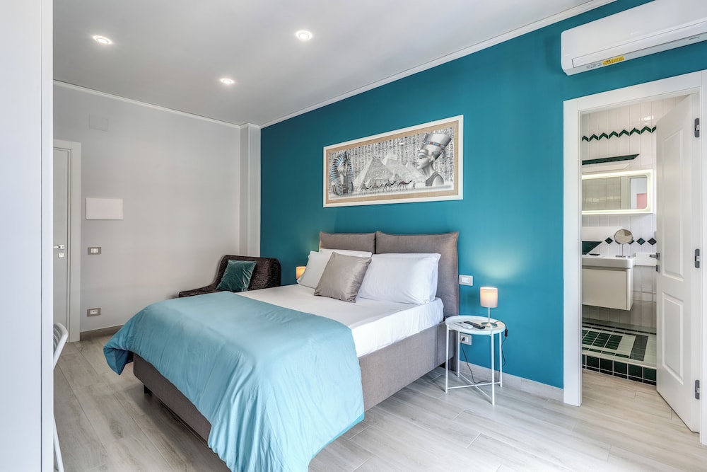 Marmolo Room