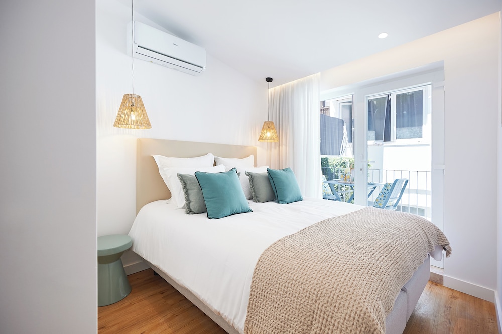 Borealis Lisbon Apartments - Bairro Alto.