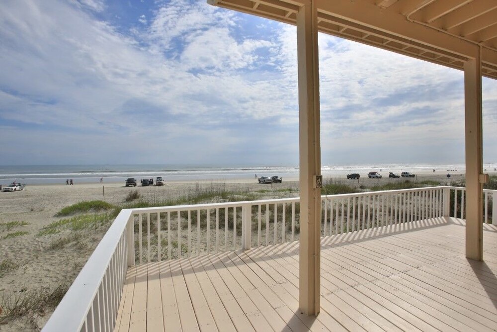 Ocean Front Beach Walking Distance To Flagler 4 Bedroom Home by RedAwning
