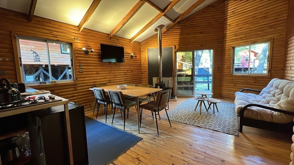 Pangui Lodge