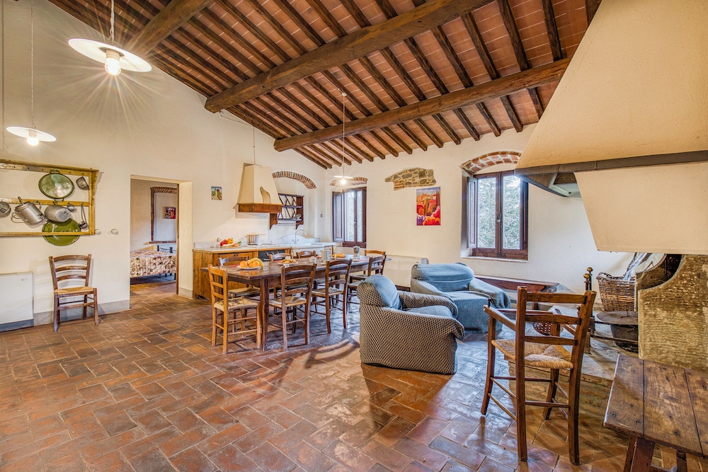 Family Tuscany Villa with private pool