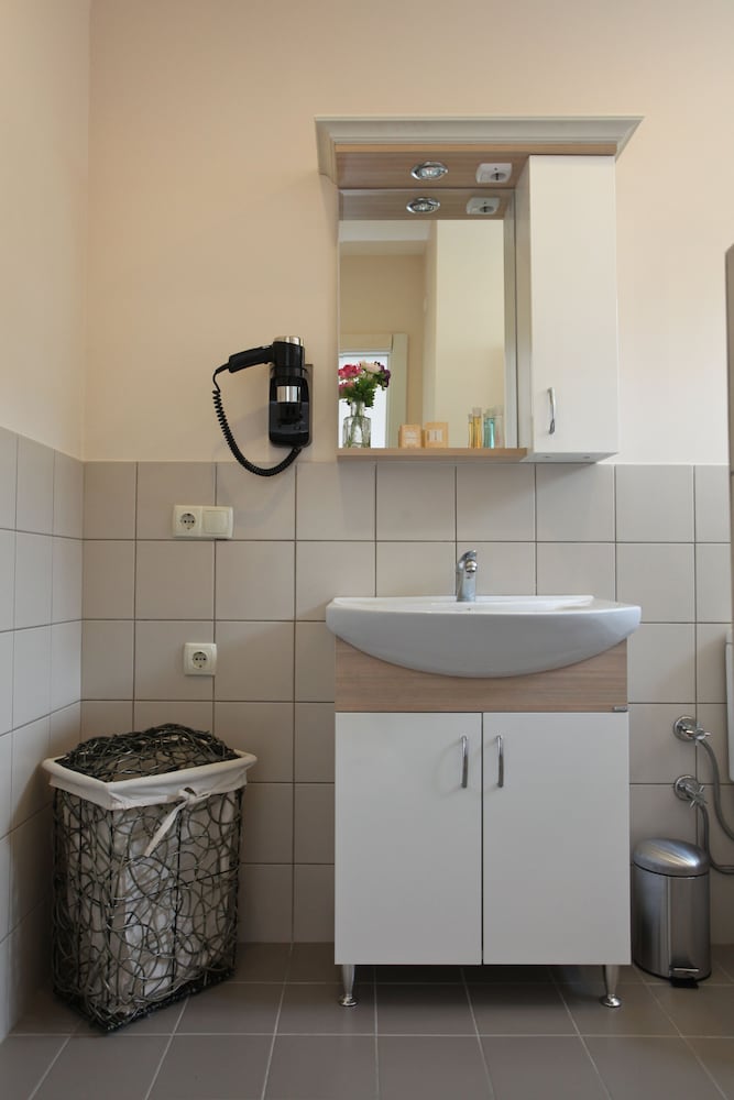 Three Apples Suitleri ve Otel - Image 20