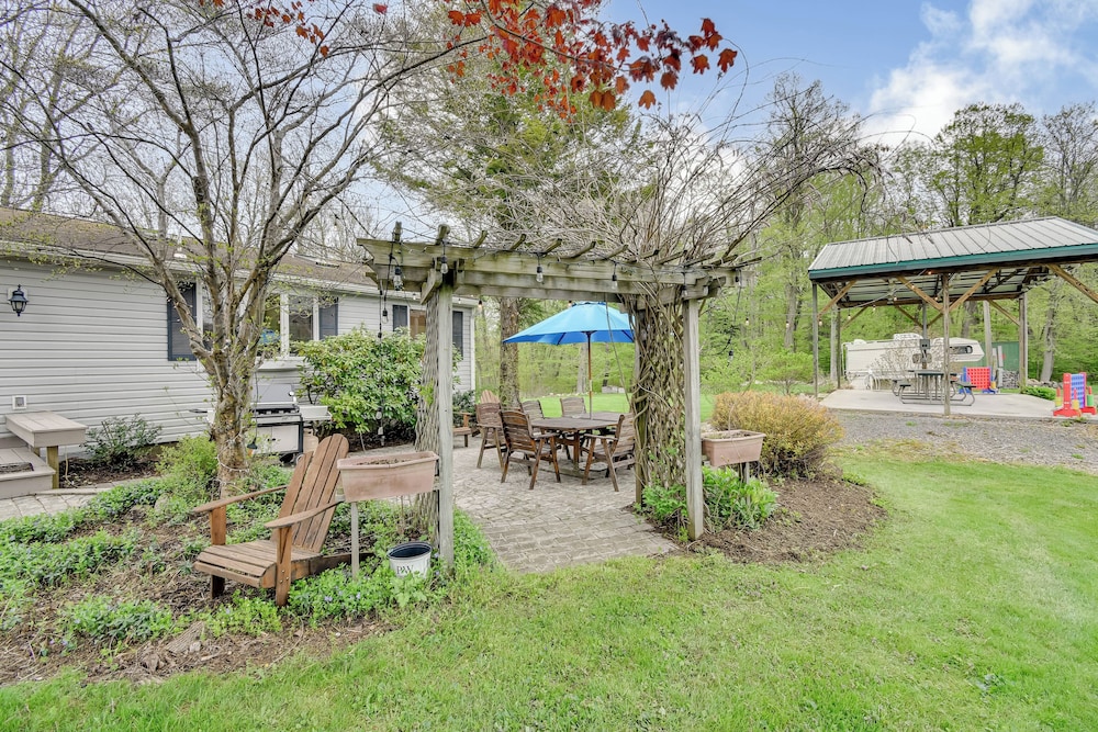Fishing Pond & Spacious Yard: Quiet Home in Sodus!