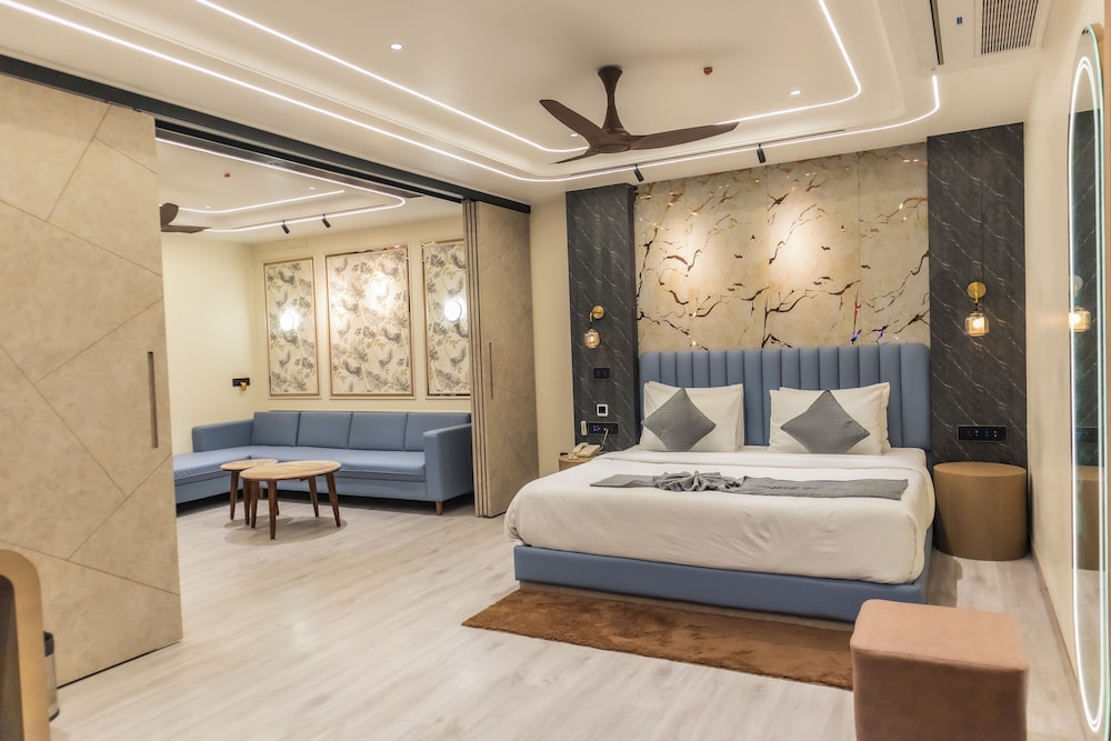 Narang Hotel