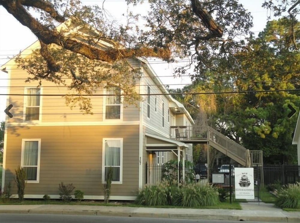 Hotel Choo Choo Lofts, 3 br, 2 bath, Full Kitchen - Lafayette, LA - Image 1