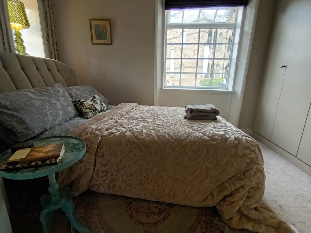 Hebden Bridge - House - Sleeps 8 - Pet Friendly view 5