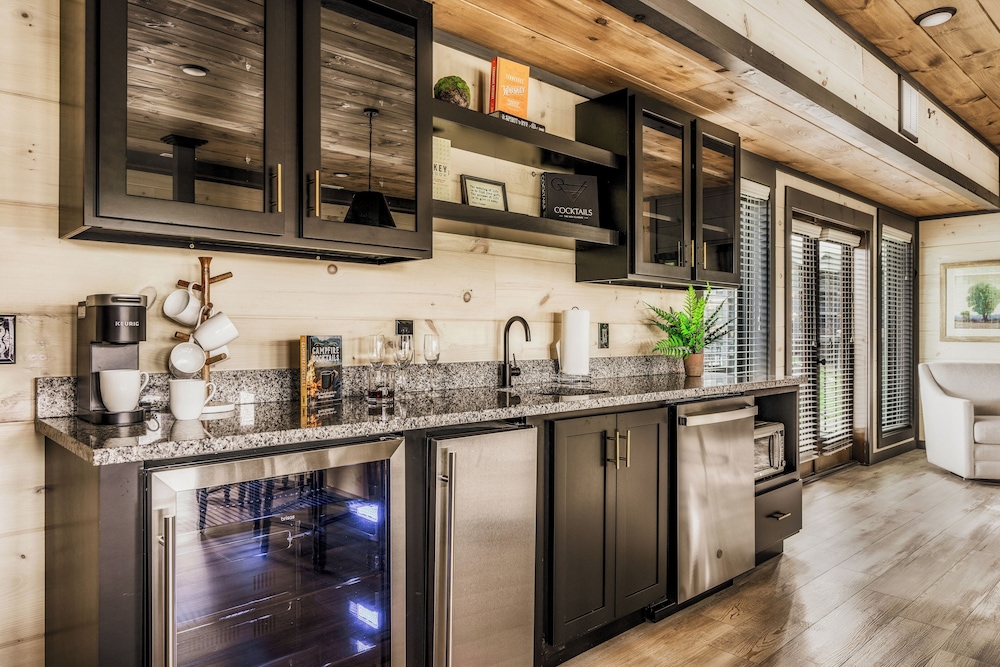 Smith Creek Reserve Luxury Cabins