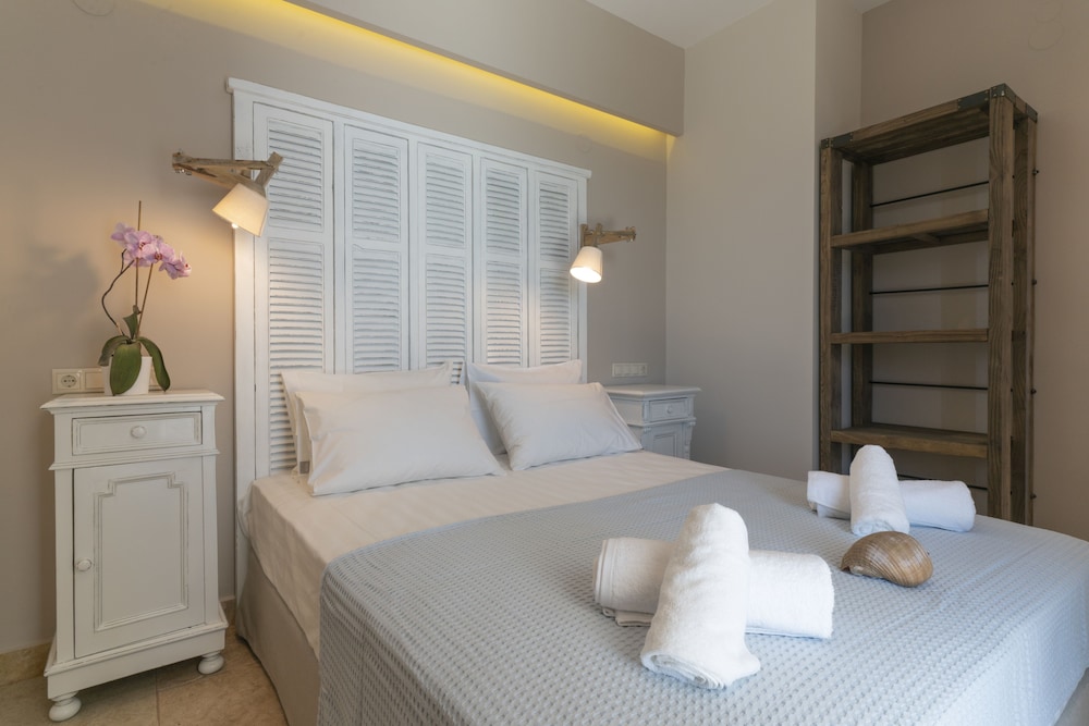 Agorastos Suites photo 2