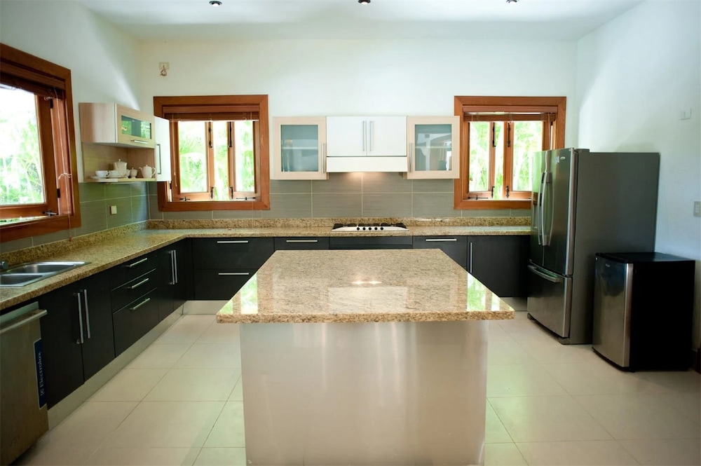 Villa Bonita view 5