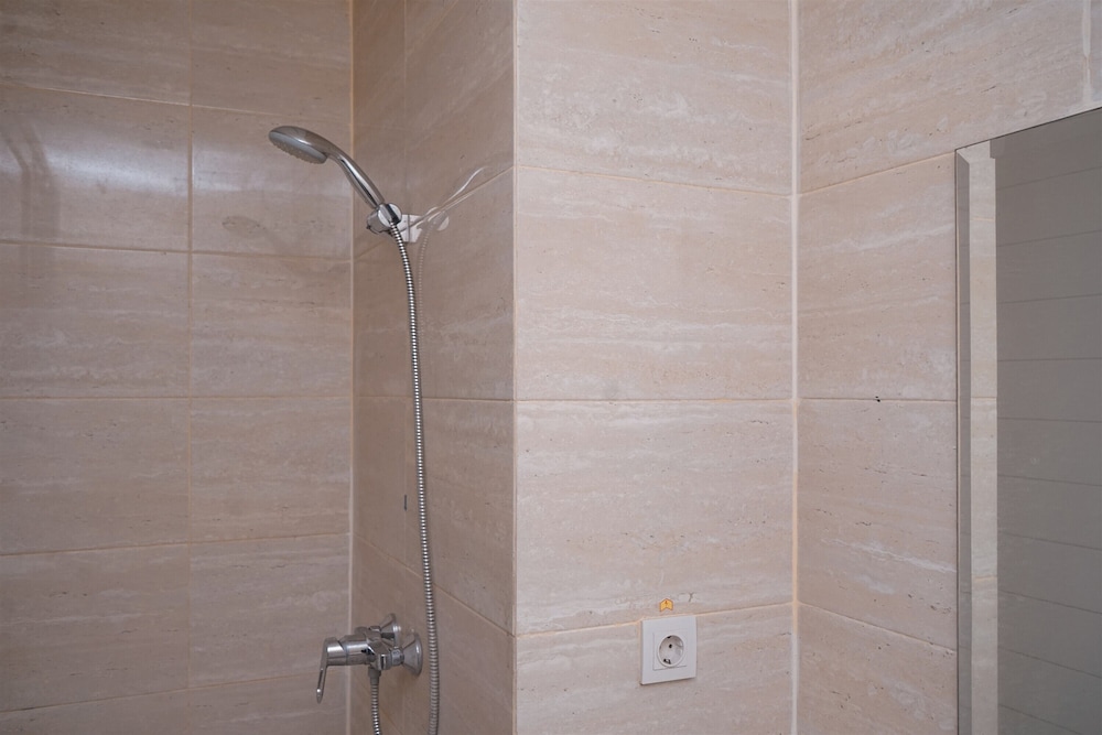 Cozy Studio Apartment Springwood Residence Tangerang