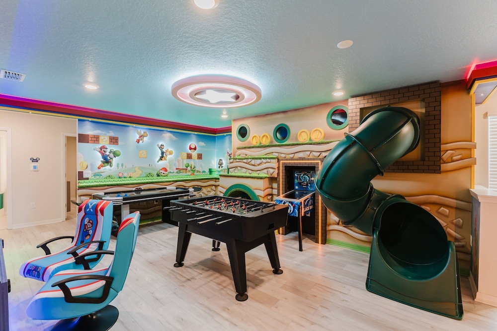 Amazing 7 bd Summerkitchen Gameroom
