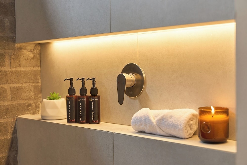 Charming Stadio Retreat Rosa Negra Aparta-suite