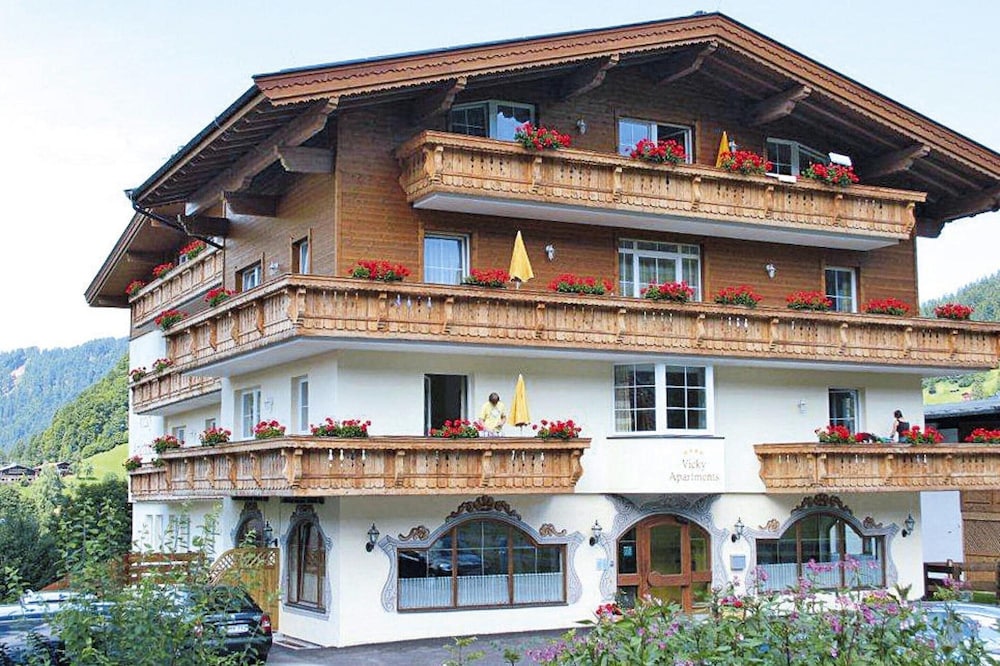 Apartment in Kitzbuhel Alps With Wellness Area