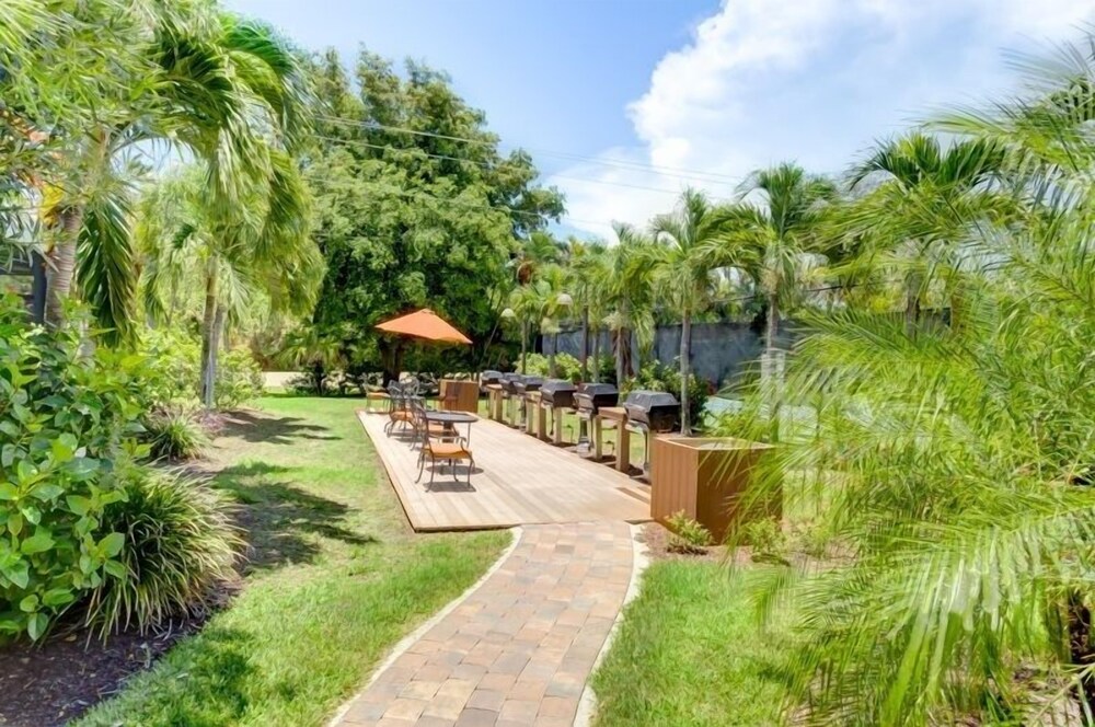 Loggerhead 282 2 Bedroom Condo by RedAwning view 3