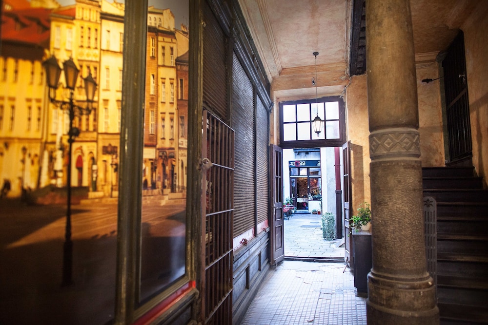 Hotel Tango House Bed & Breakfast - Image 1