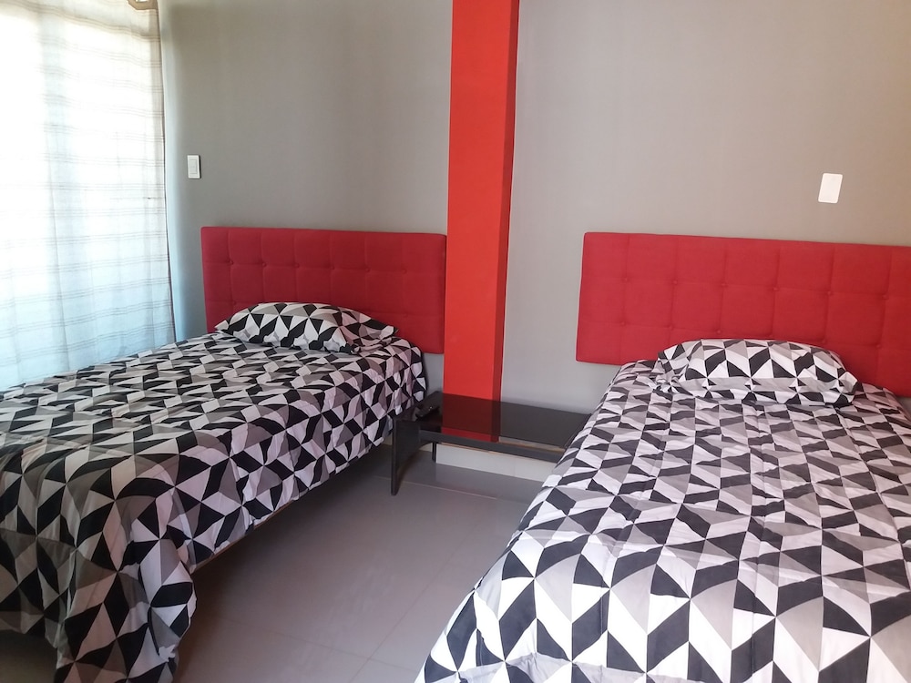 Amaris Hotel - Hostel