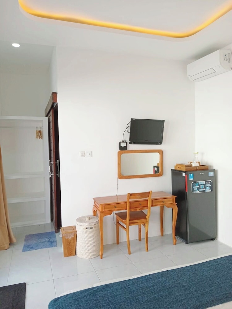 Double D Guesthouse and Villa