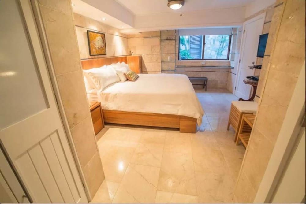 1BR Altos Chavon Apartment by ASVR-C1B view 3