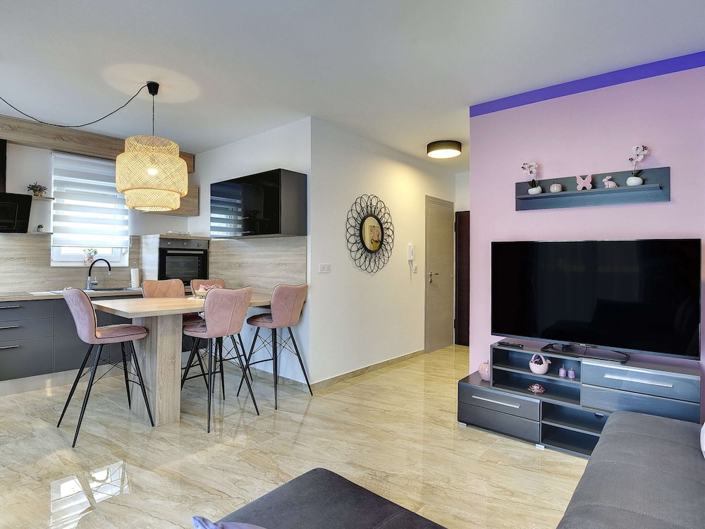 Apartment in Croatia Near the Adriatic Coast