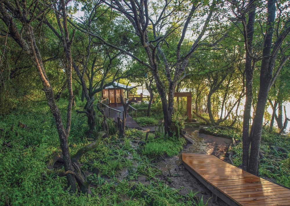 Sobhengu Lodge by Dream Resorts