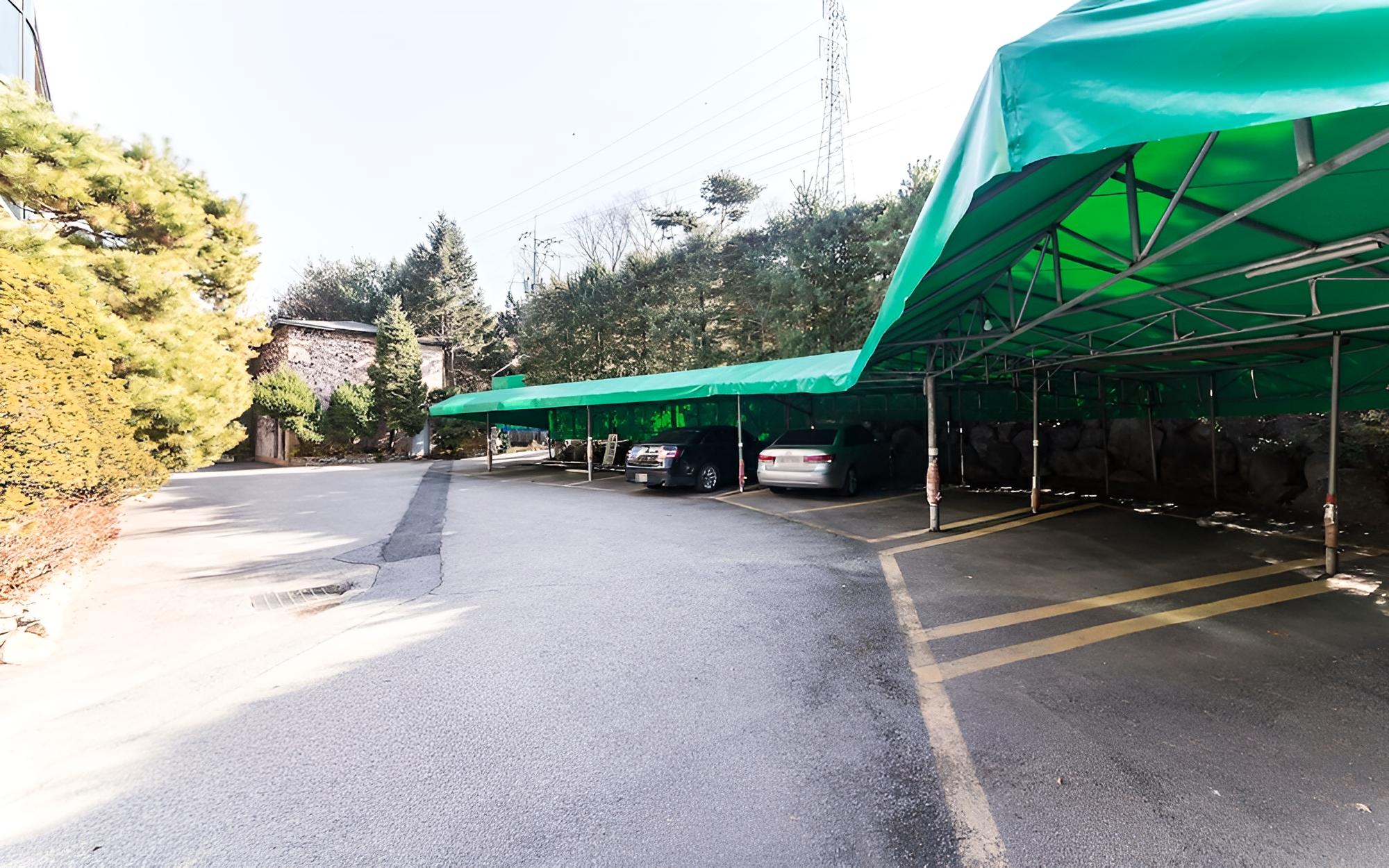 Yangju Gallery Hotel view 5