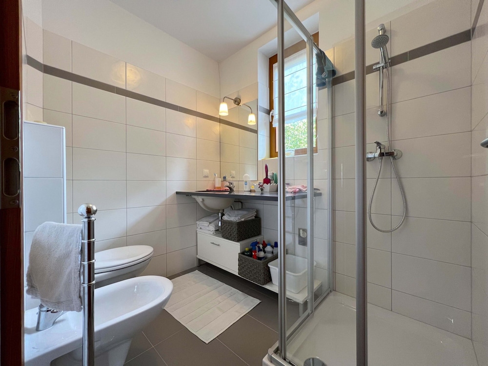 Central Vacation Apartment With View
