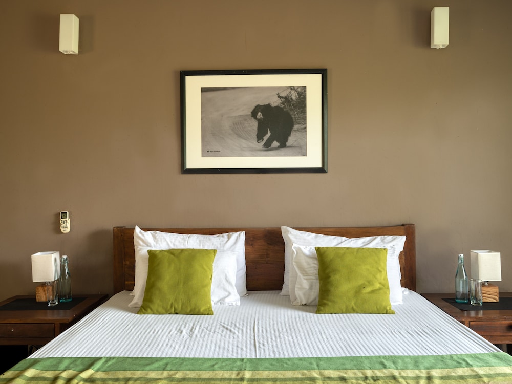 Hide Yala - Hostel