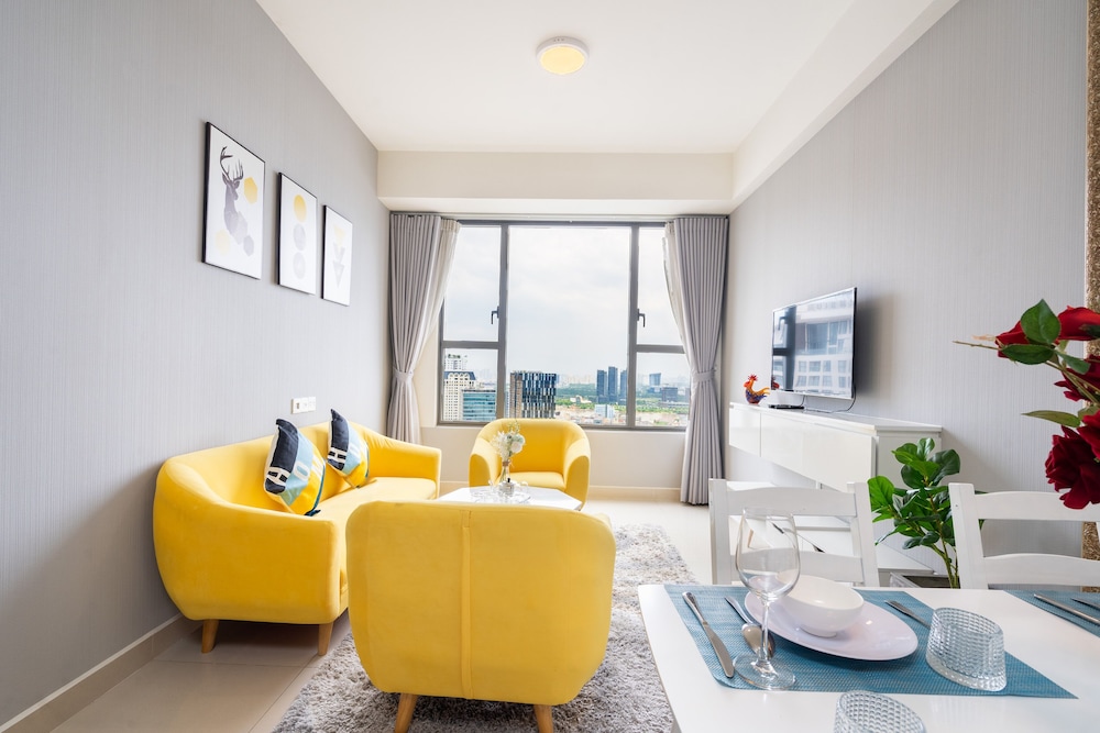 Annie Apartment - Rivergate Resident