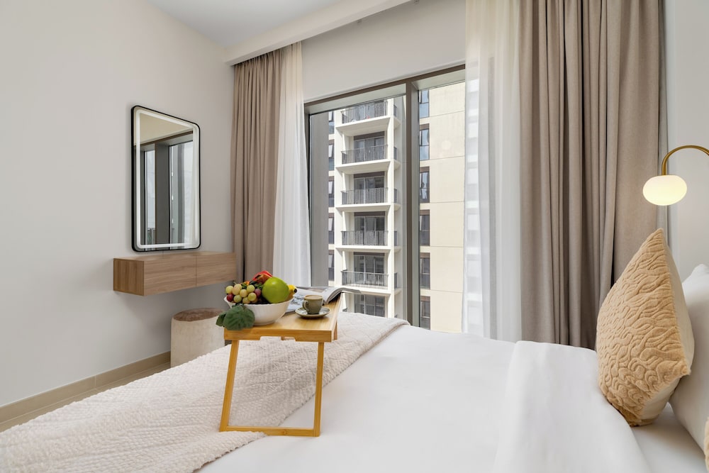 Maison Privee - Charming Urban Escape with Resort-Style Facilities