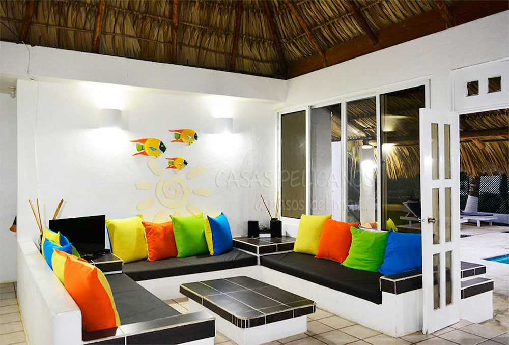 Casas Pelicanos