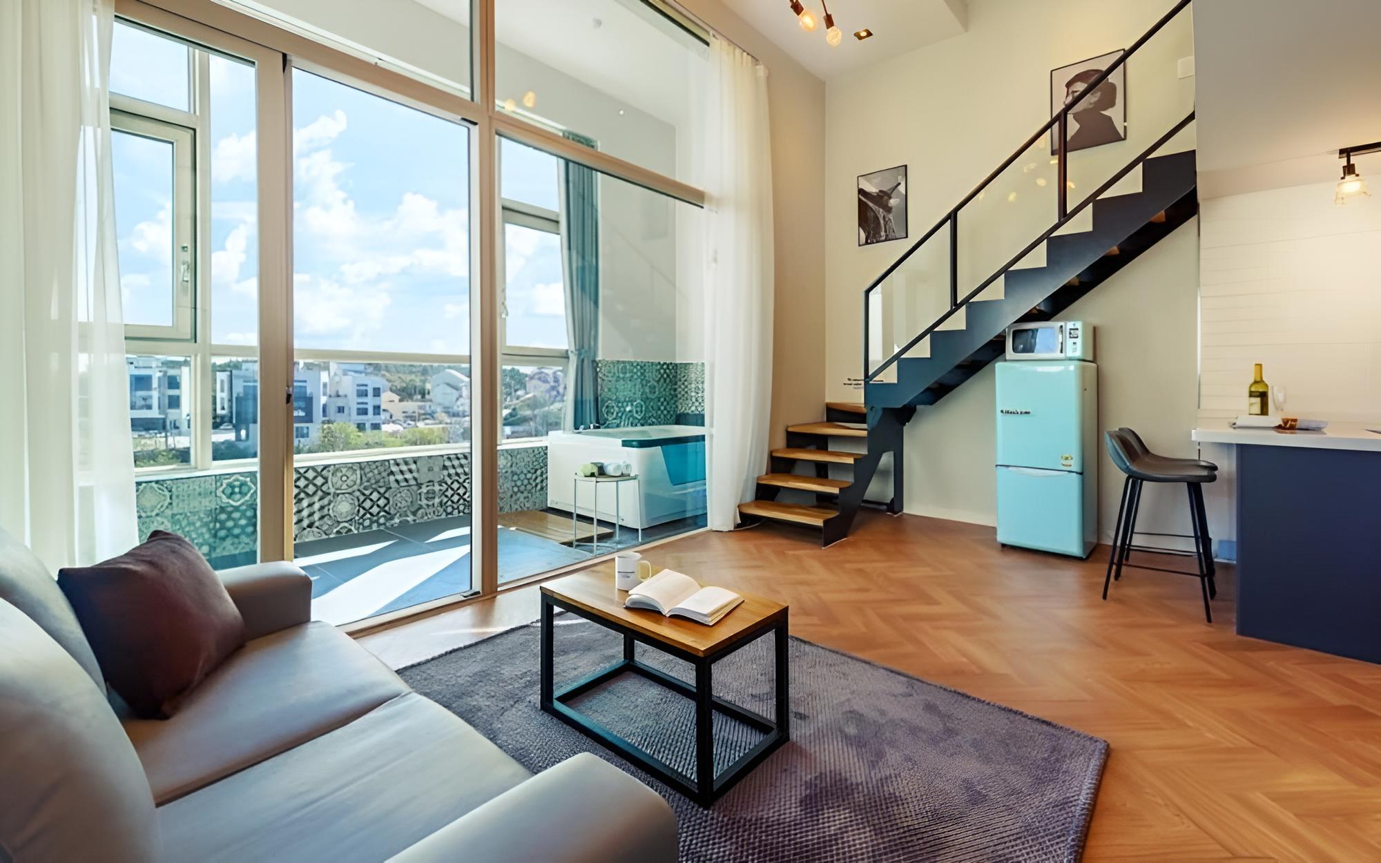 Photo 96