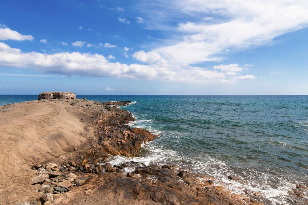Sea-view Holiday Flat in San Augustin