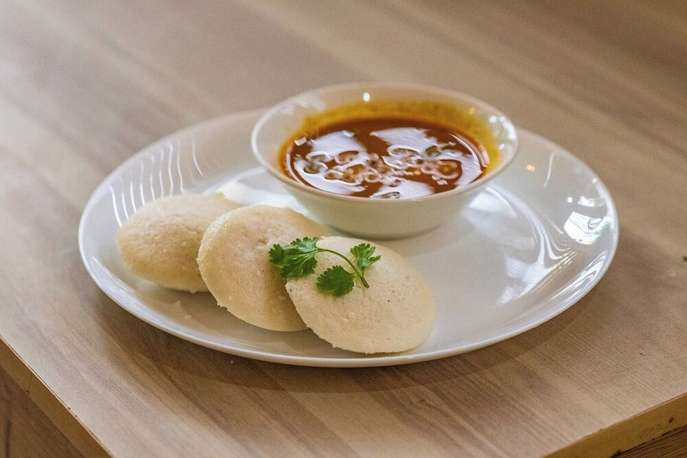 Sancta Monica Lounge -Cochin Airport
